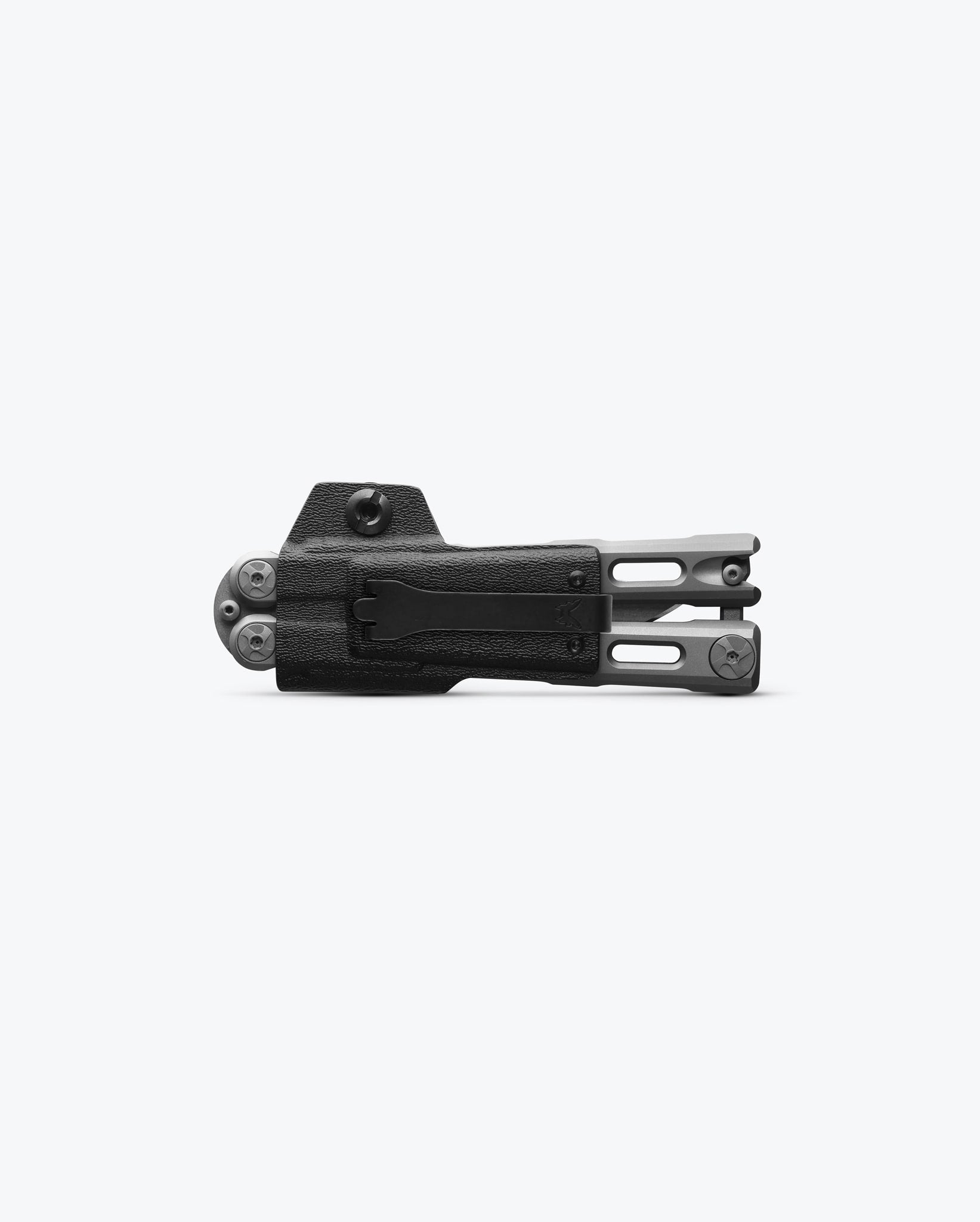 Laro™ | Gray Titanium